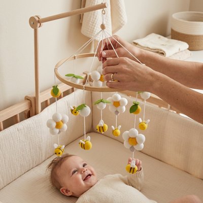 Mobile bébé cote