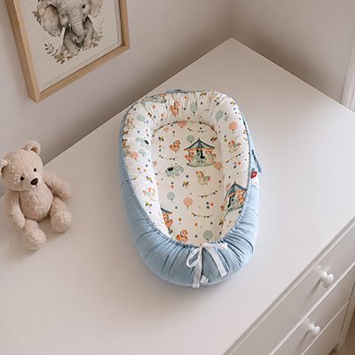 Reducteur de lit bleu