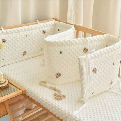 Tour de lit bébé douceur protectrice plissé