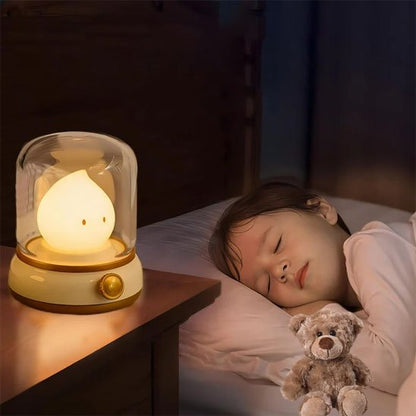 Veilleuse bébé douce lumière au lit