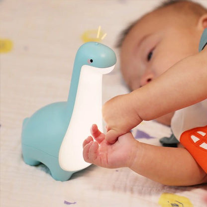 Veilleuse bébé douce nuit yeux ouverts